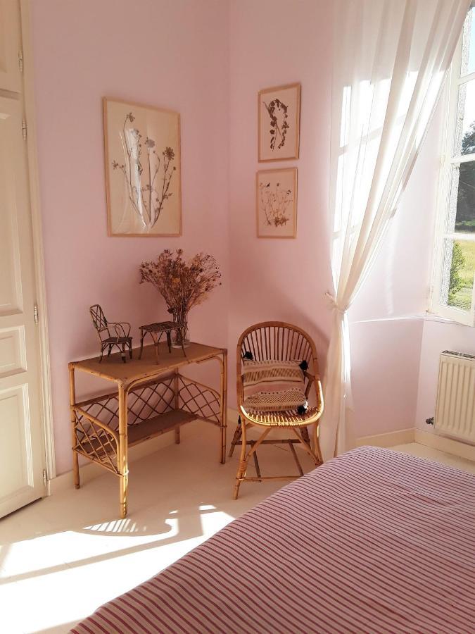 Les Chambres Du Logis Du Chatelier Бресюр Екстериор снимка