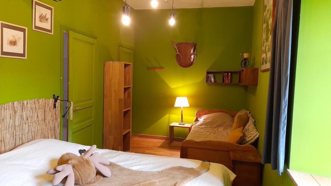 Les Chambres Du Logis Du Chatelier Бресюр Екстериор снимка